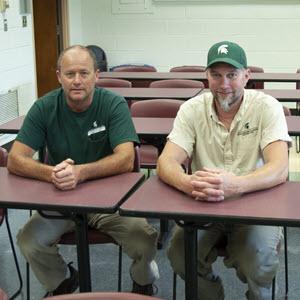 Photo of IPF carpenters Bruce Feldpausch and Joe Pontek