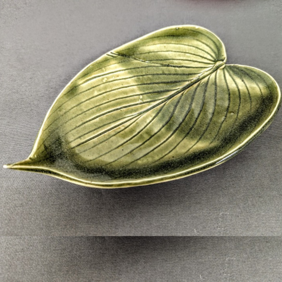 Leaf plate example.