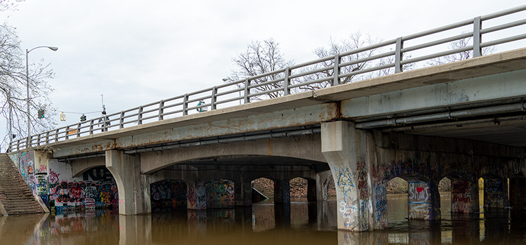 Photo of deteriorating Farm Lane Bridge