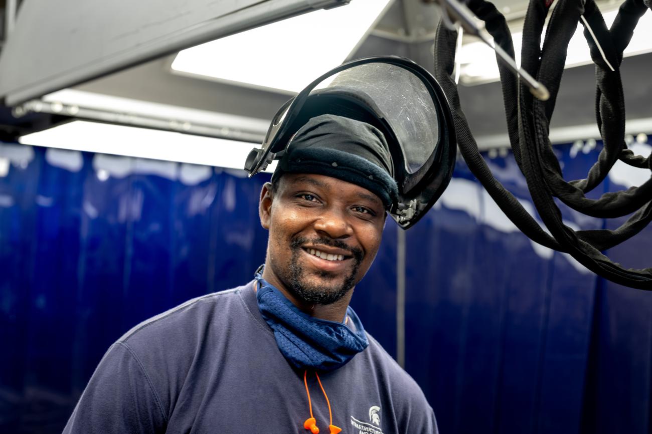 Maintenance Services structural worker